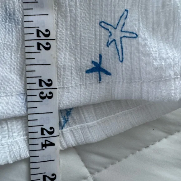 Carolyn Taylor Textured Seashell Printed Top Size Large Coastal Beachcore Summer - Picture 3 of 8